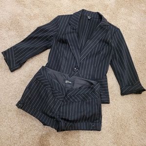 Guess pinstriped shorts suit set